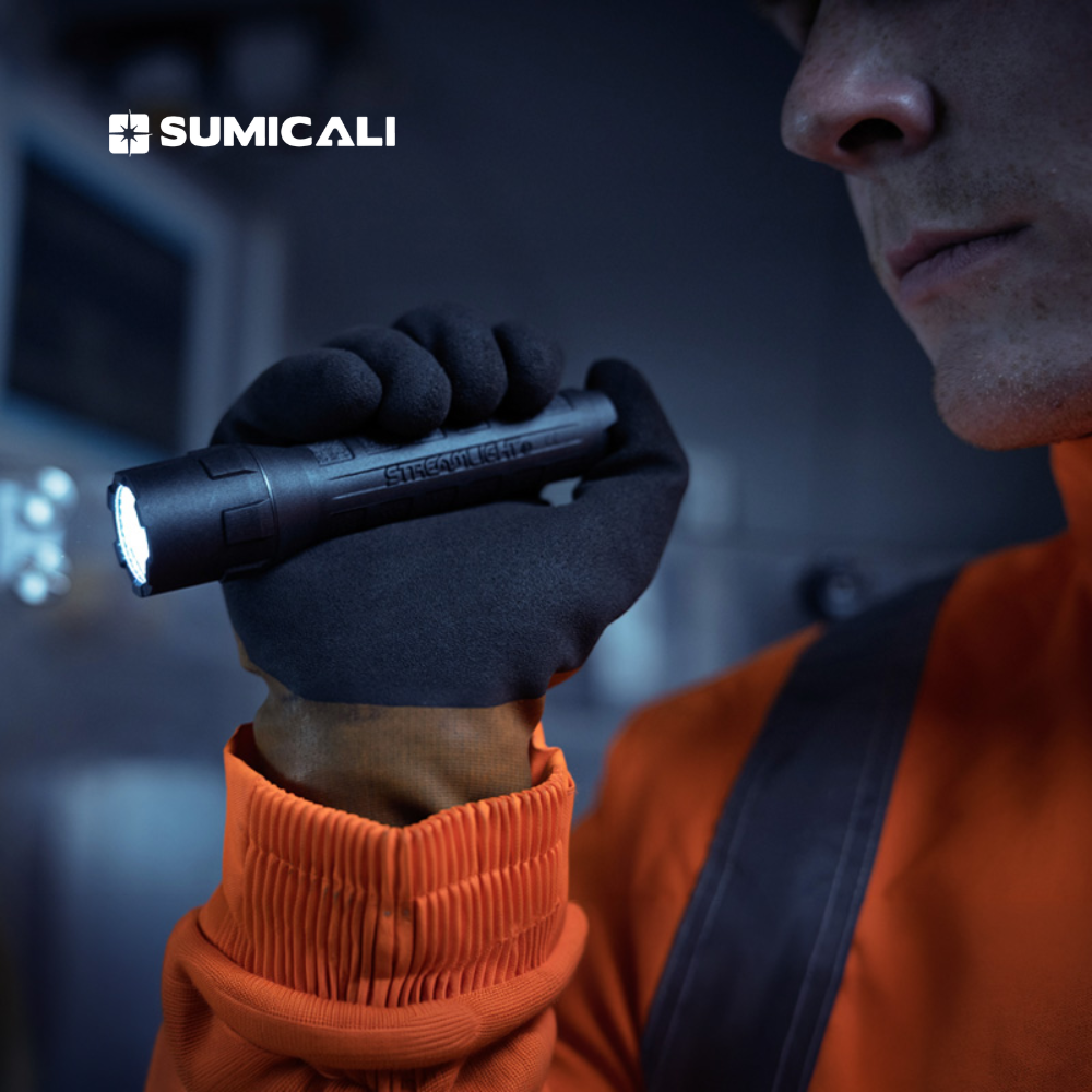 Linterna POLYTAC® X Táctica Multicarga Superbrillante de 600 Lúmenes - Streamlight