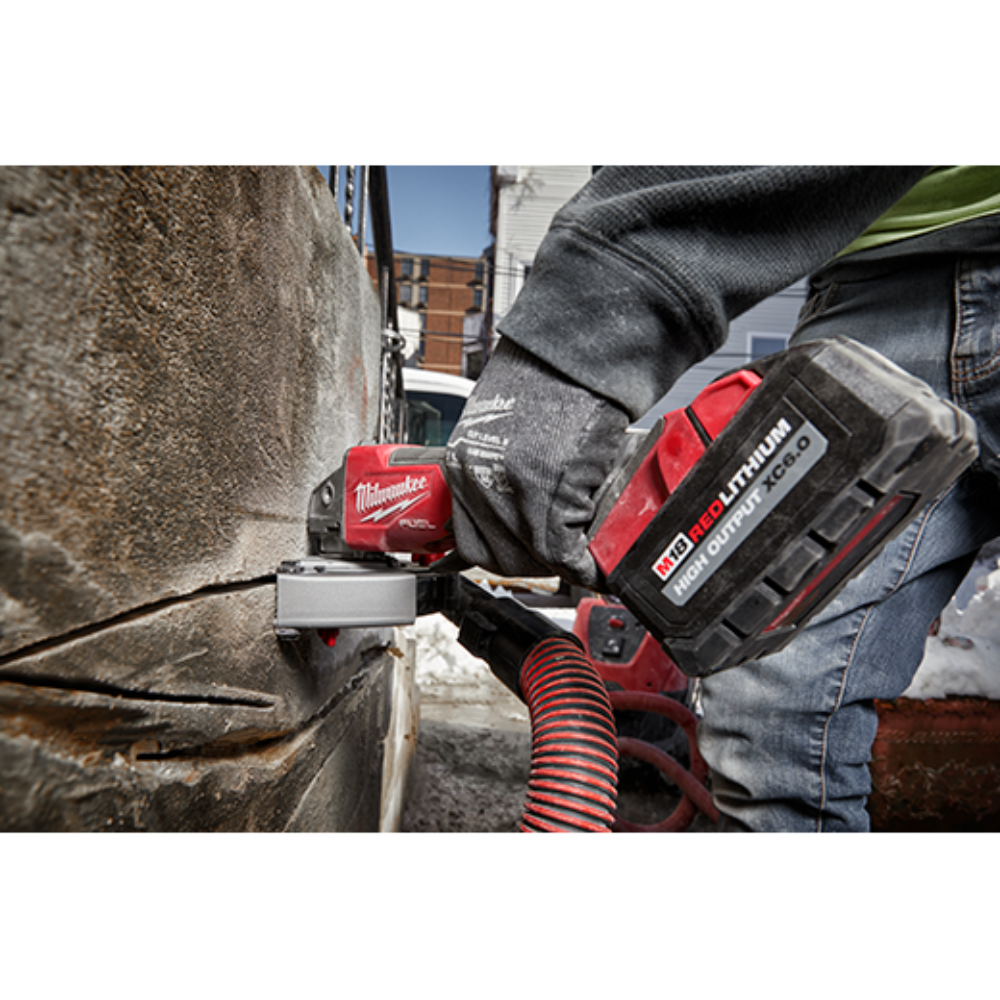 Pulidora angular inalámbrica M18 FUEL™ de 4-1/2"/5" sin baterías ni cargador-  Milwaukee 2880-20