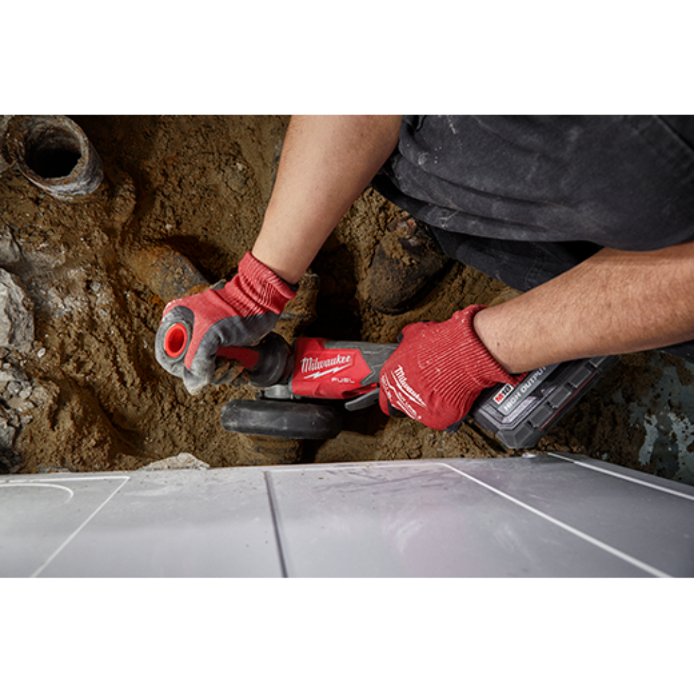 Pulidora con interruptor de paleta y freno M18 FUEL™ de 4-1/2"/5", sin bloqueo -  Milwaukee 2880-22